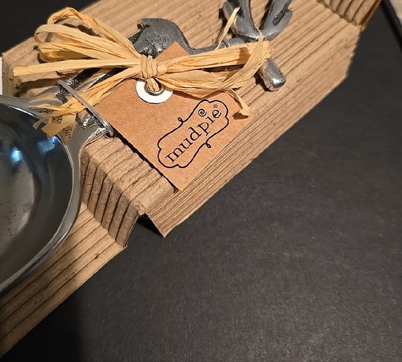 Silver Metal Ice Scoop with Deer Handle - Picture 2 of 6